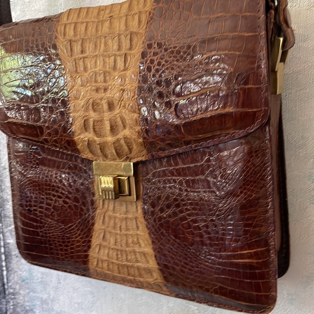 Rare & Exotic Crocodile & Alligator Turn Key Shoulder Bag - Picture 4 of 12